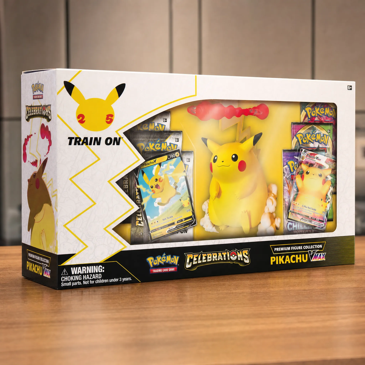 Pokémon Celebrations: 25th Anniversary (Pikachu VMAX) - Premium Figure Collection