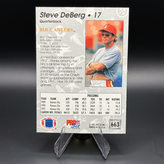 Steve DeBerg (Error 1455 Total Yards on Back) - 1992 Pro Set #663