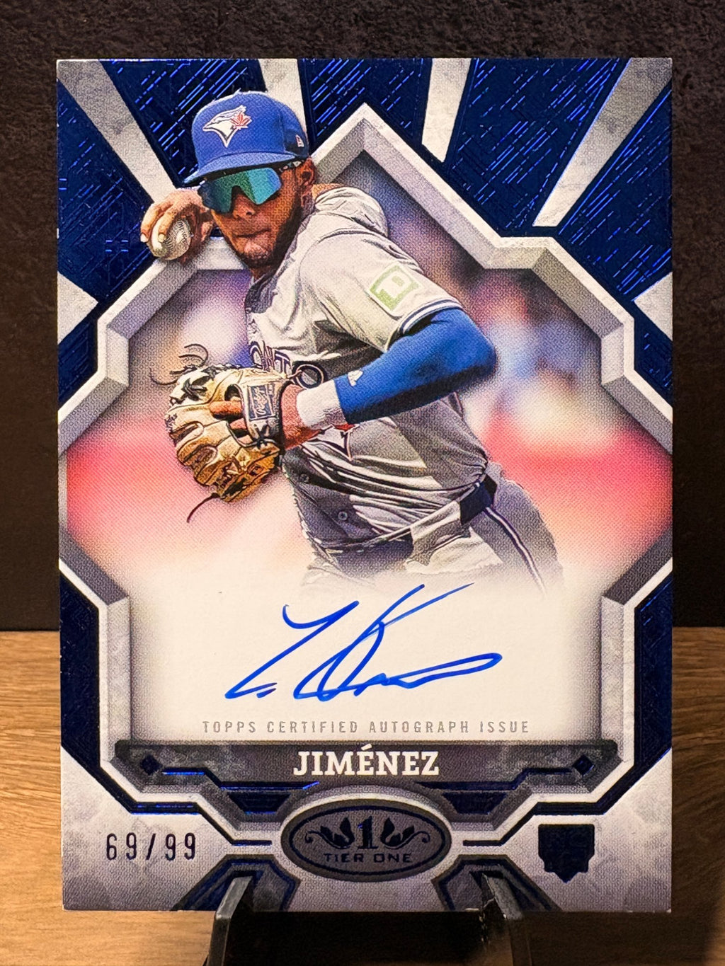 Leo Jiménez (RC Blue /99) - 2025 Topps Tier One Break Out Autographs #BOA-LJ Baseball trading card, front and back