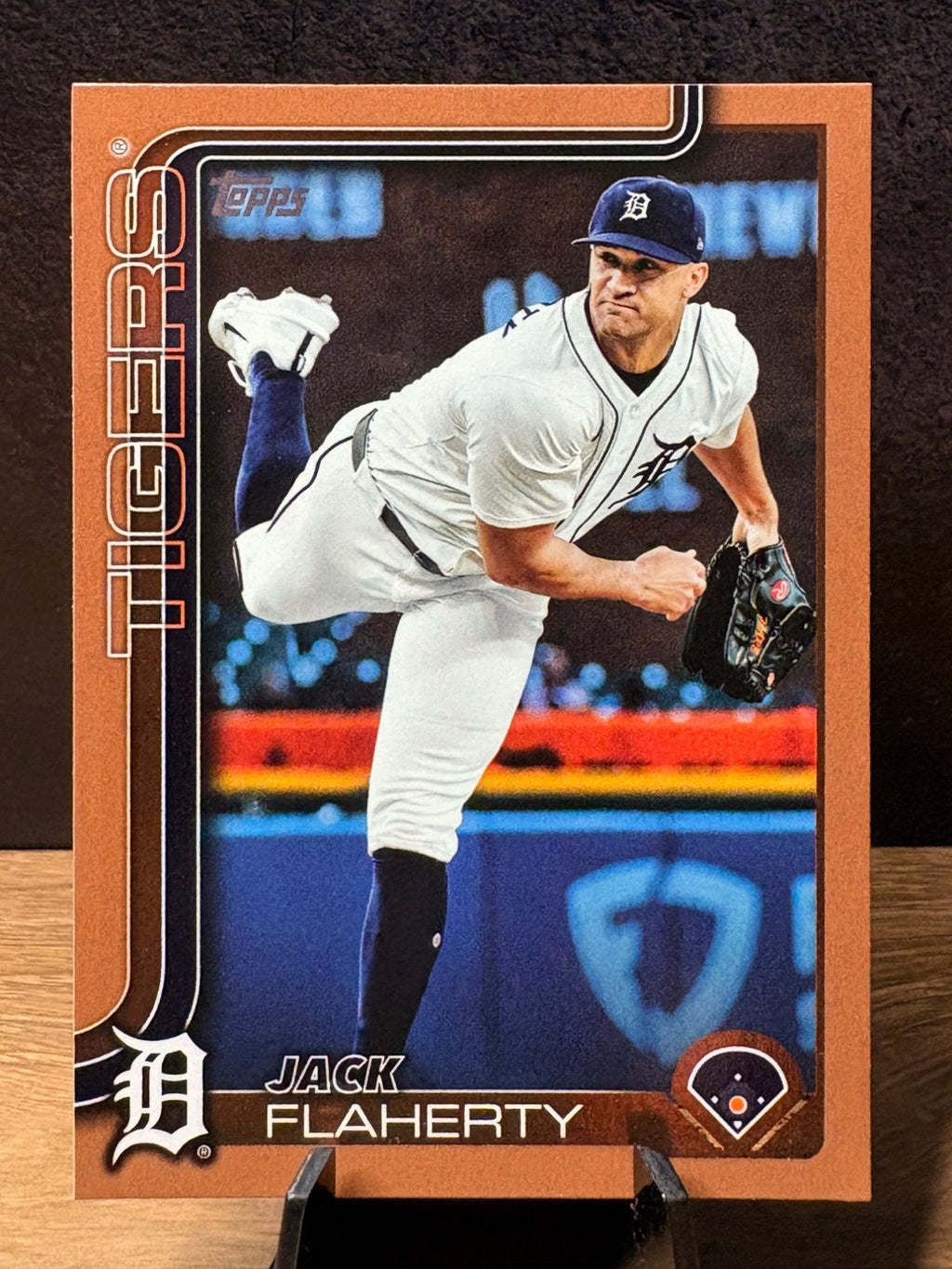 Jack Flaherty (Gold /2025) - 2025 Topps Series 2 #504 Baseball trading card, front and back